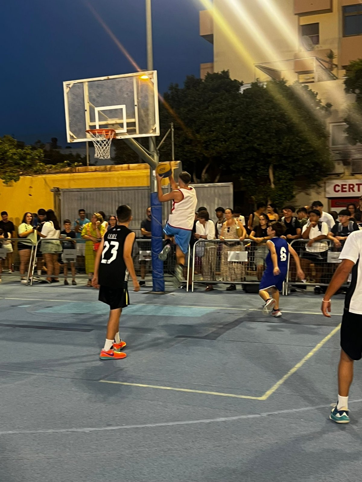 Lunes, Ibiza Top3 en marcha.